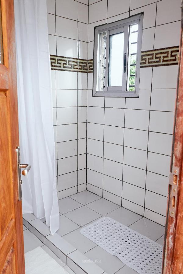 L'Immeuble Queen M.N.M Duala Zewnętrze zdjęcie